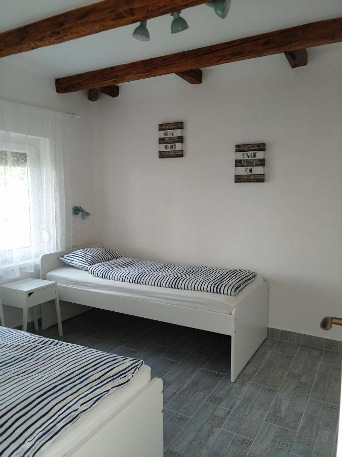 Exclusive Beachfront Villa Fonyód Екстериор снимка